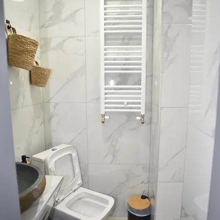 Pau'ls 1 Apartamento *