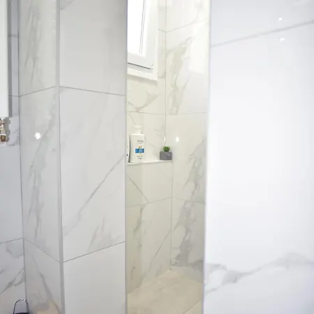 Pau'ls 1 Apartament